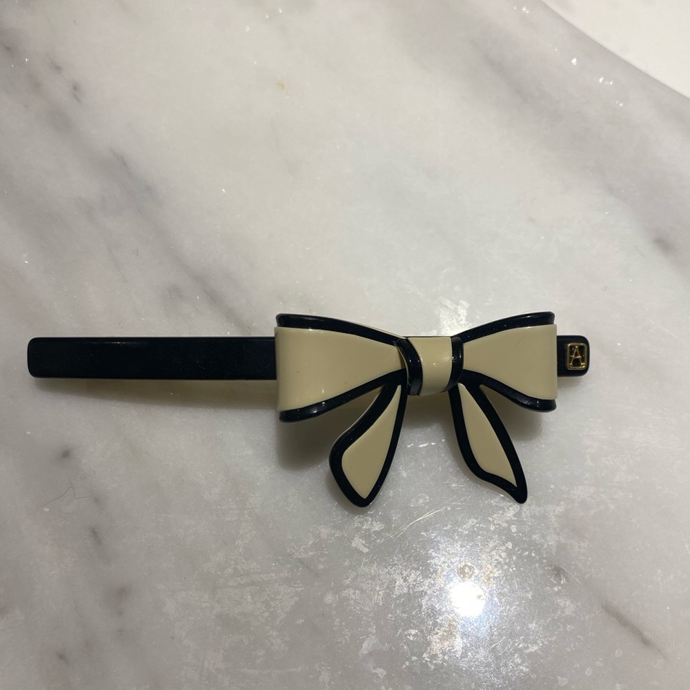 Alexandre de Paris ribbon barrette